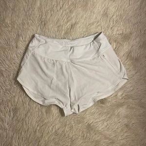 Outdoor Voices Hudson 2.5” Short